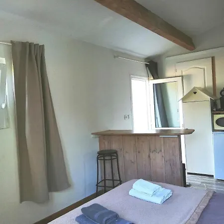2 Lumineux Appartements, La Rochelle דירה *